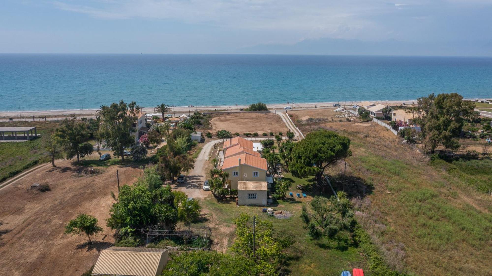 Lazaris Apartments Plage d'Almiros Extérieur photo